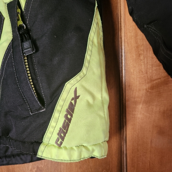 Youth Bolt Castle Jacket - Picture 4 of 16